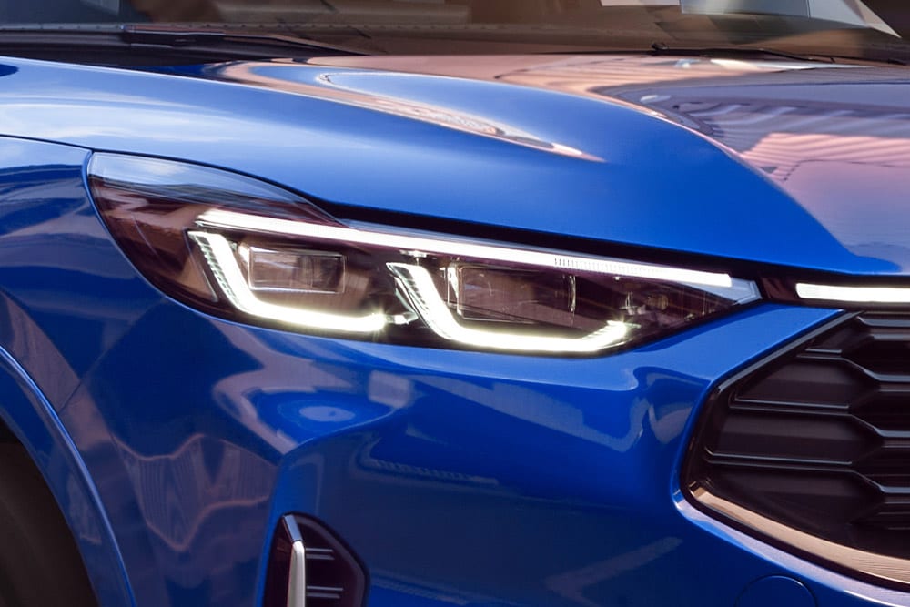 ford kuga eu Column_Card_STL_FLEET_01_CX482_MCA 1000x667 1000x667 blue kuga light detail